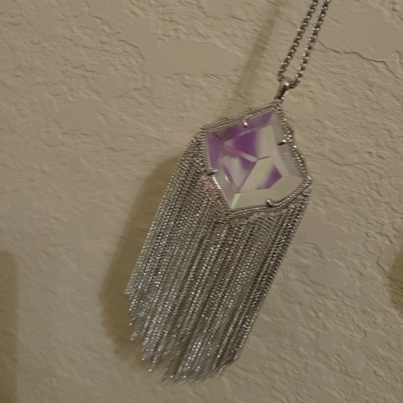 NWT KENDRA SCOTT FACETED DICHROIC SILVER NECKLACE - Picture 10 of 15